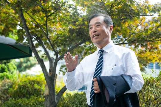 김병준  前자유한국당 비상대책위원장·국민대 명예교수  박동욱기자 fufus@